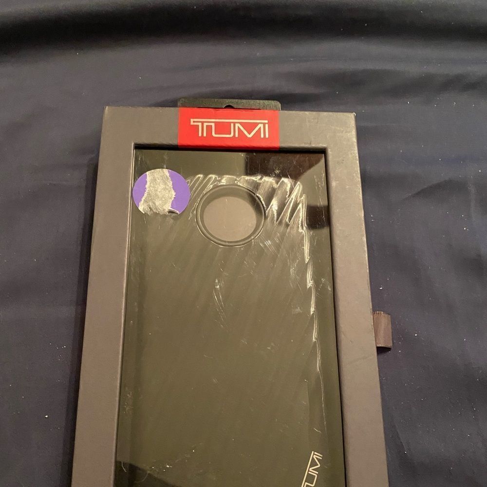 Tumi 19 Degree Series Hard Case Motorola Moto Z2 Force- Black